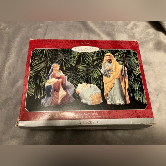 Holy Family Blessings Nativity Collection by Hallmark’s Keepsake Ornaments - Picture 3 of 10